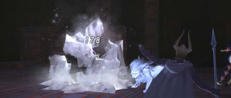 鬼女ランダにブフダインで攻撃